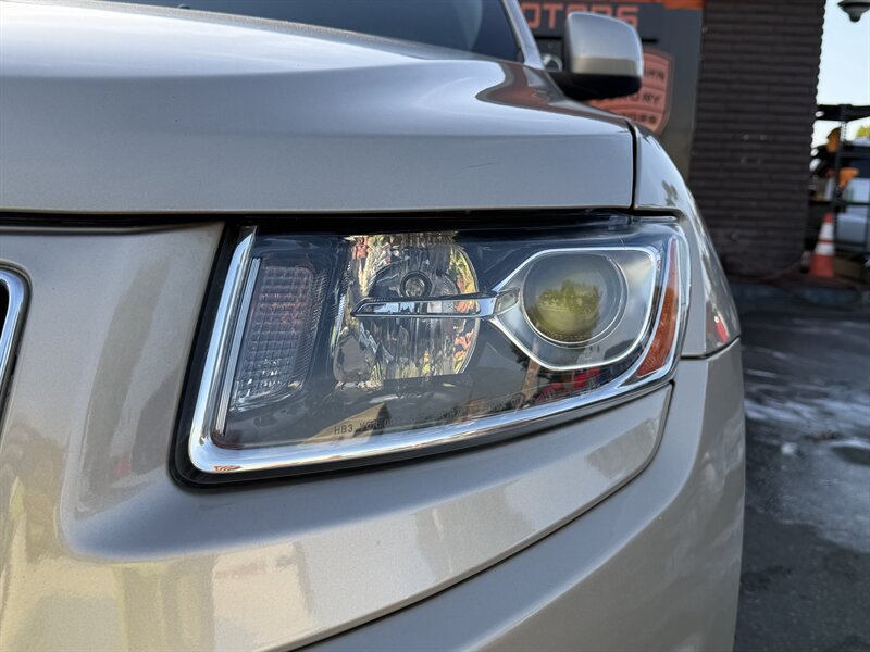 Used 2014 Jeep Grand Cherokee Laredo w/ Quick Order Package 23E RWD image 7
