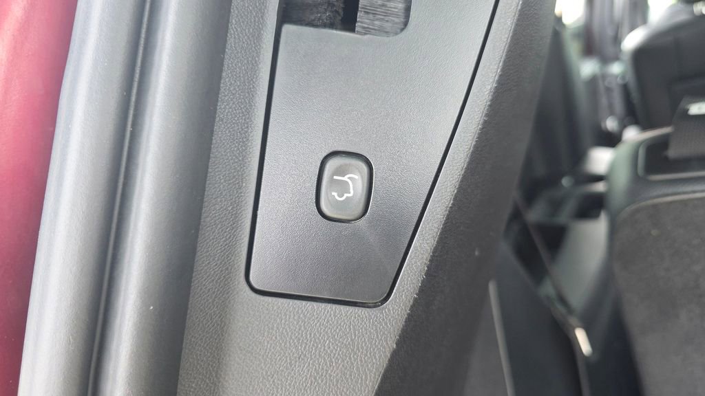 Used 2017 Dodge Grand Caravan GT FWD image 18