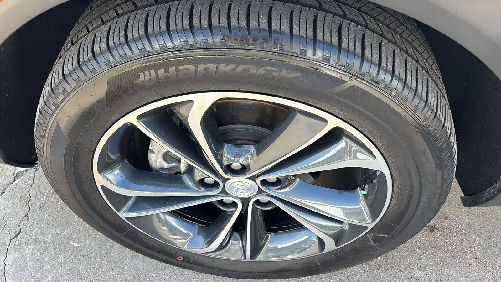 Certified 2023 Buick Encore GX Select FWD image 12