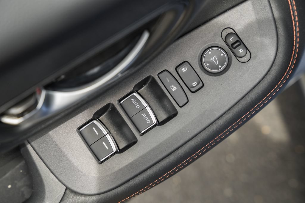 Certified 2026 Honda HR-V Sport image 37