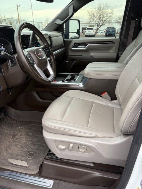 Used 2024 GMC Sierra 2500 SLT w/ Texas SLT Premium Package image 11