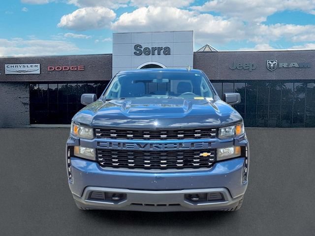 Used 2020 Chevrolet Silverado 1500 Custom w/ Custom Value Package AWD/4WD image 2