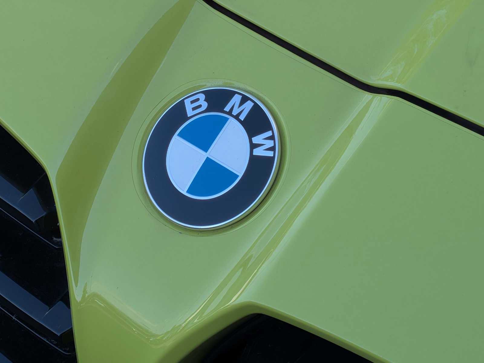 Used 2022 BMW M4 xDrive Competition w/ Executive Package AWD/4WD image 13