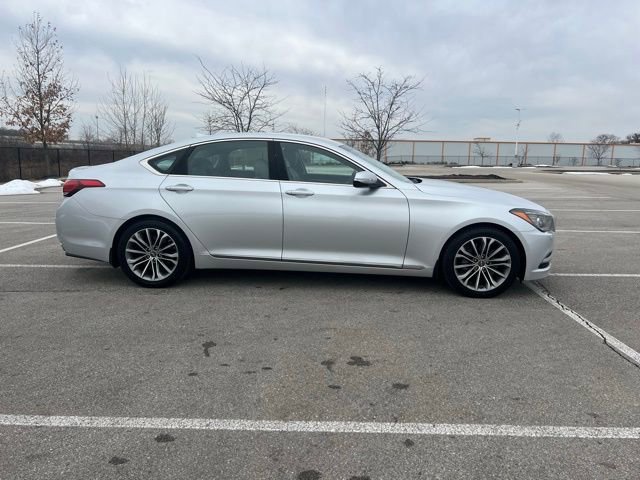 Used 2015 Hyundai Genesis 3.8 image 10