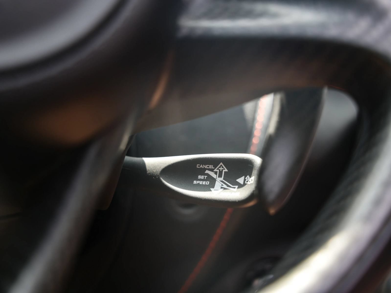 Used 2020 McLaren 720S Spider RWD image 52