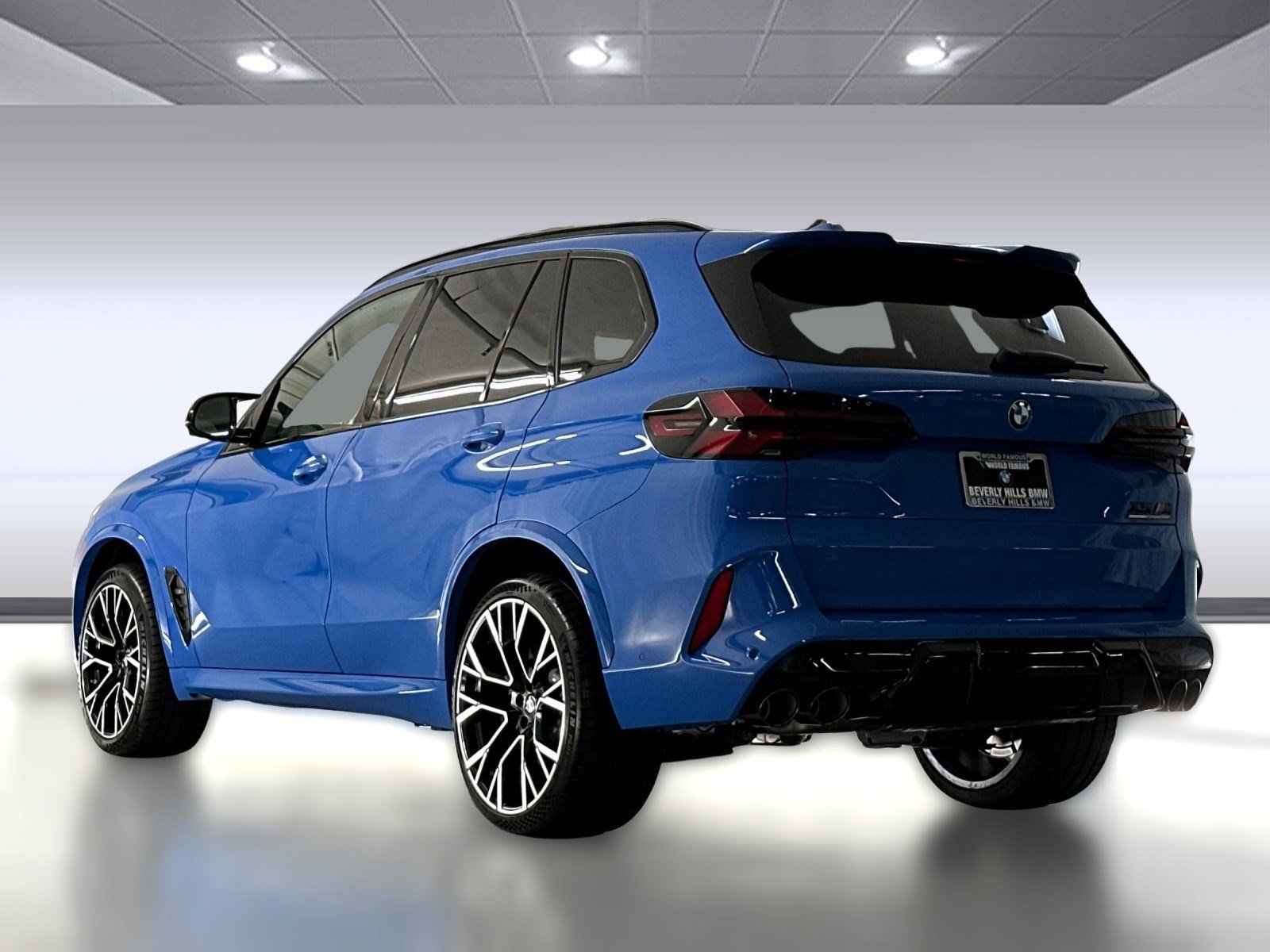 New 2026 BMW X5 M Competition w/ Executive Package image 3