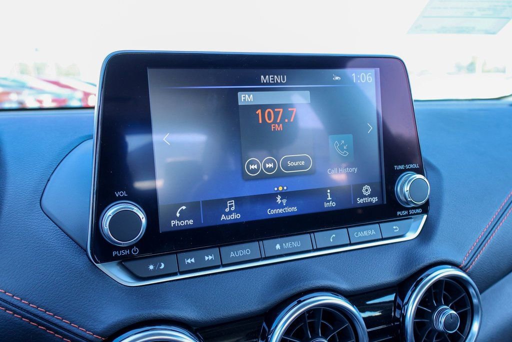 New 2025 Nissan Sentra SR image 3