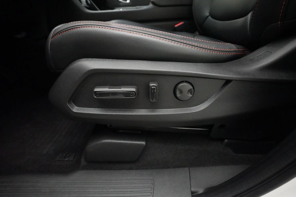 Certified 2025 Honda Pilot TrailSport image 29
