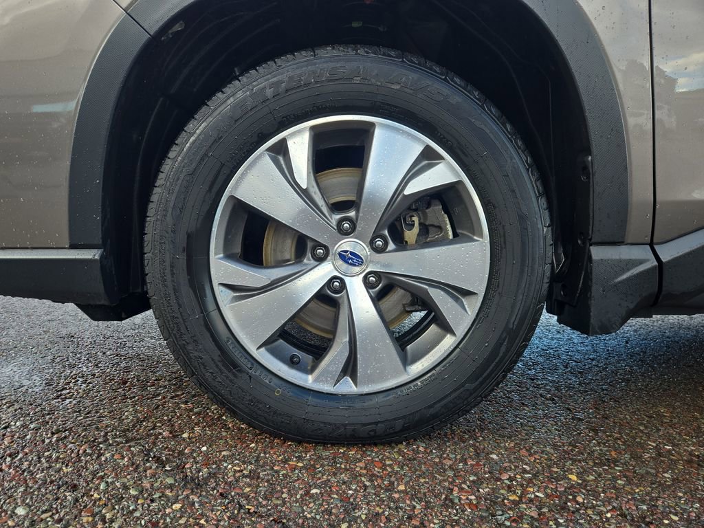 Used 2021 Subaru Ascent Premium w/ Convenience Package image 10