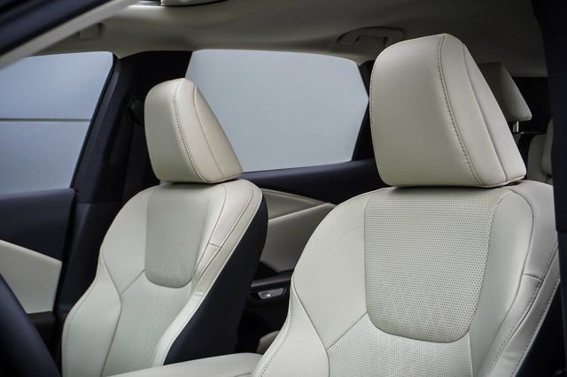 Used 2023 Lexus RX 350 Premium Plus w/ Cold Area Package image 10