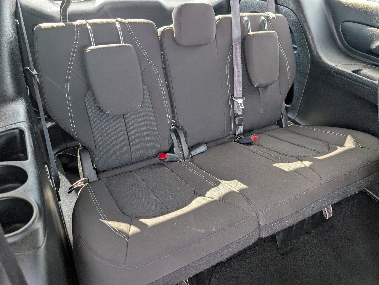 Used 2024 Chrysler Pacifica Touring image 6