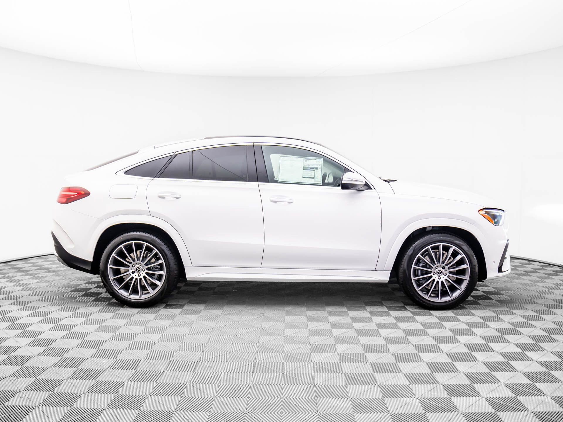 New 2026 Mercedes-Benz GLE 450 4MATIC Coupe image 6