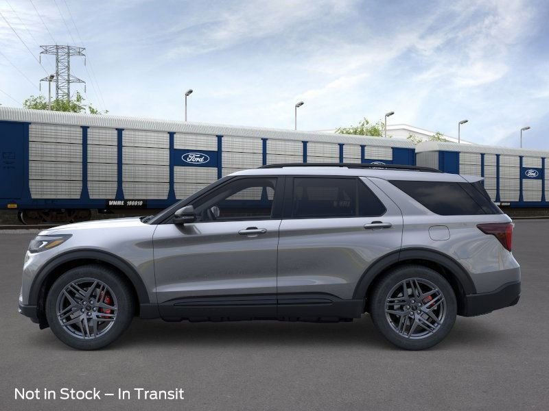 New 2026 Ford Explorer ST image 4