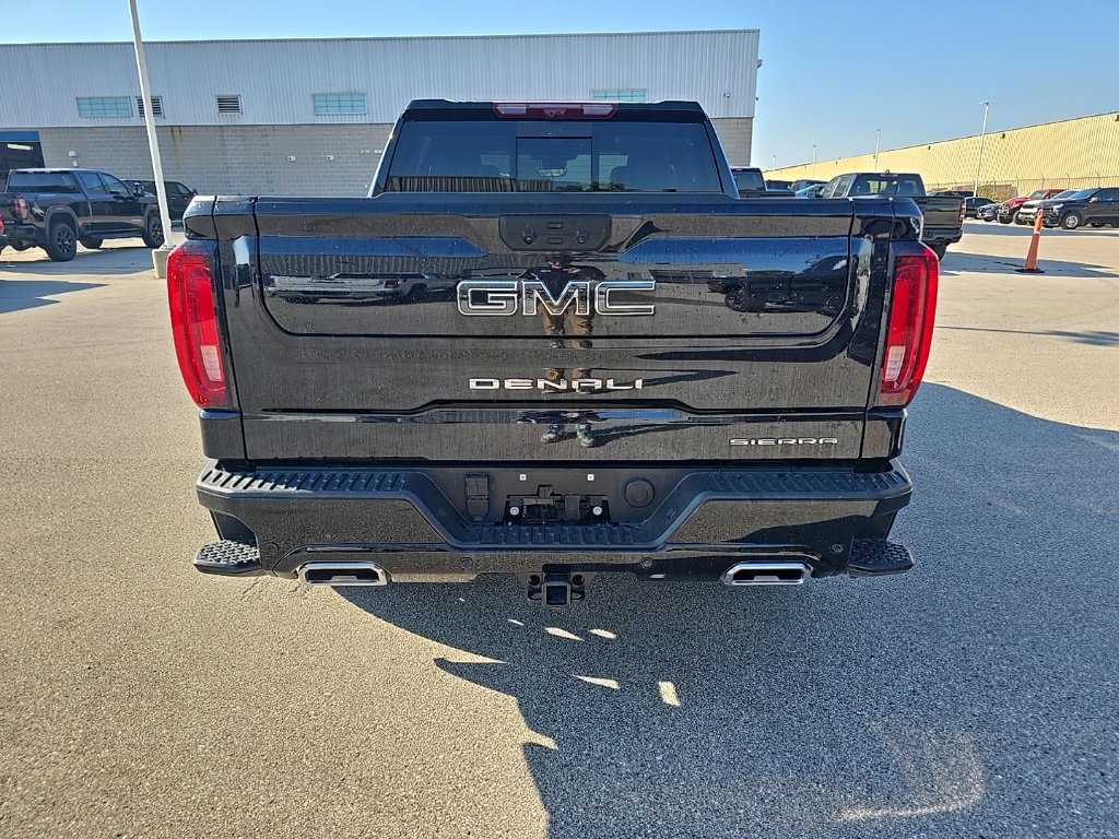 Used 2025 GMC Sierra 1500 Denali Ultimate image 5