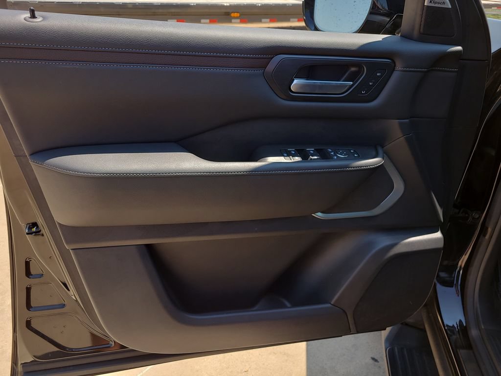 New 2026 Nissan Armada Platinum w/ Convenience Package RWD image 15