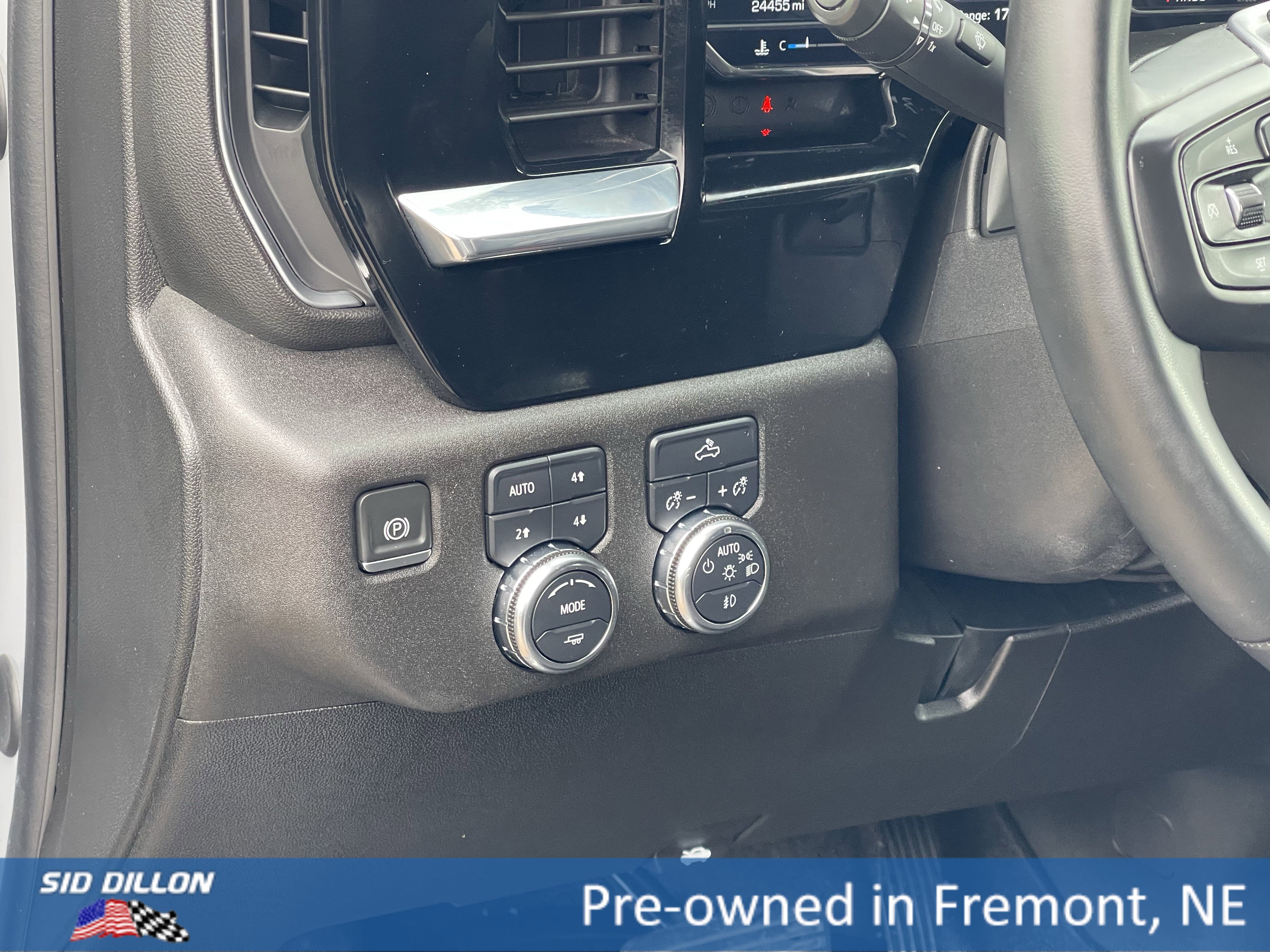 Used 2024 GMC Sierra 1500 Elevation image 11