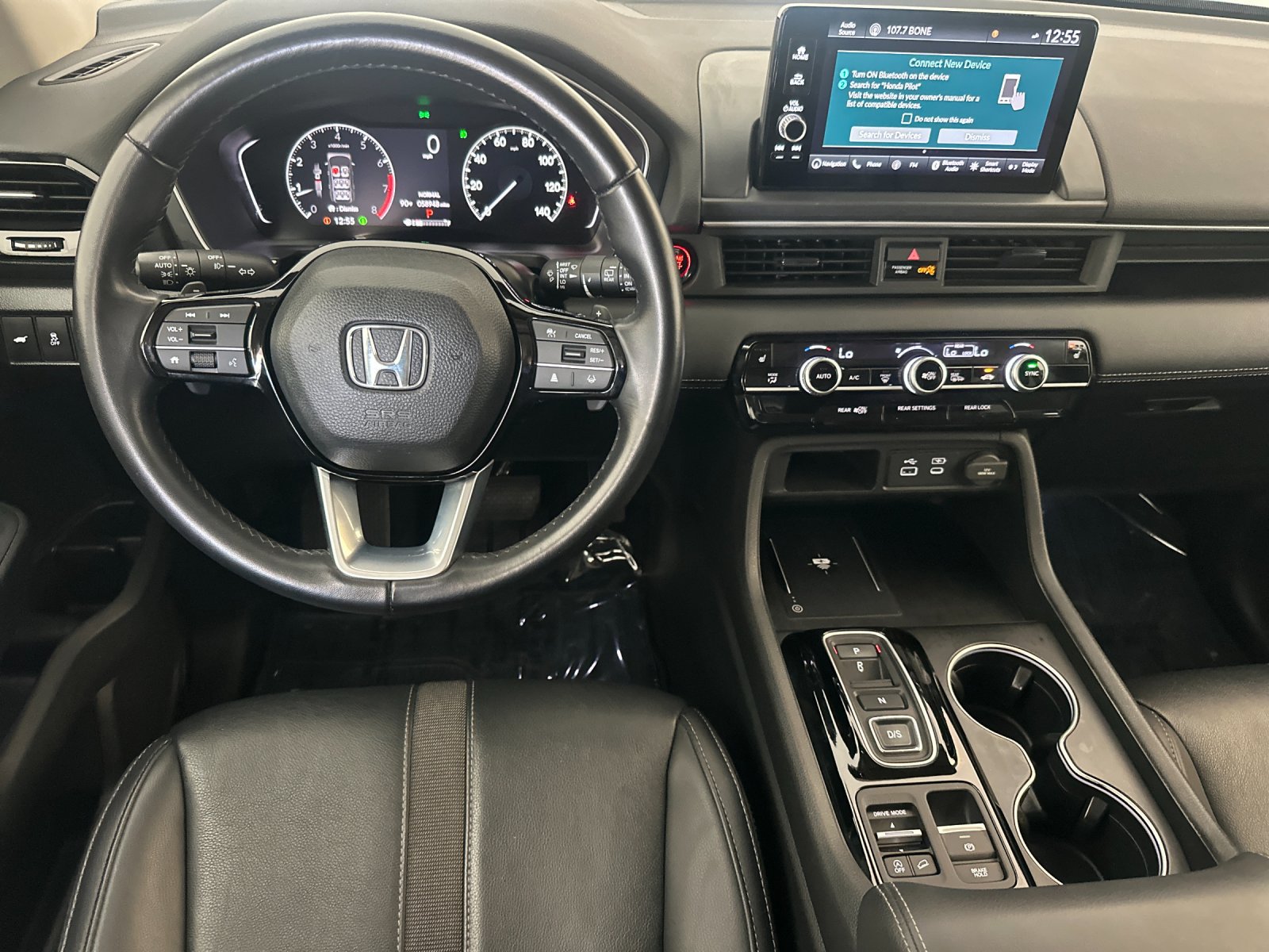 Used 2024 Honda Pilot Touring image 14