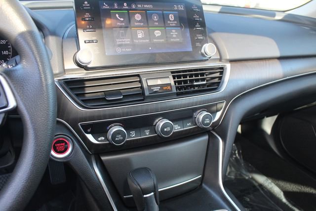 Used 2018 Honda Accord EX image 15