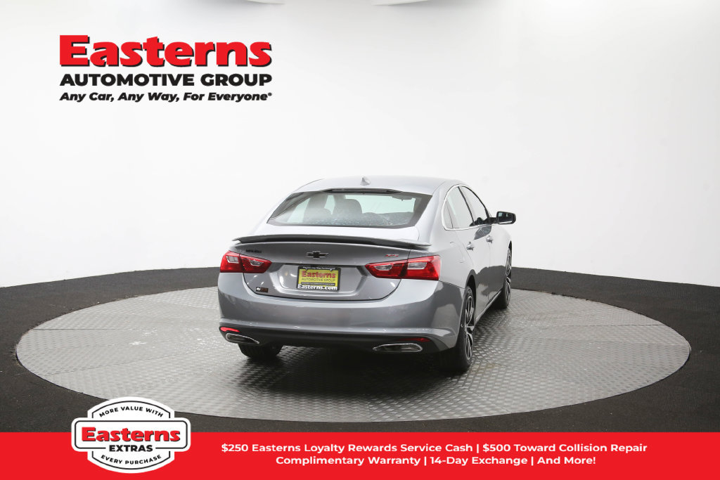 Used 2024 Chevrolet Malibu RS FWD image 38