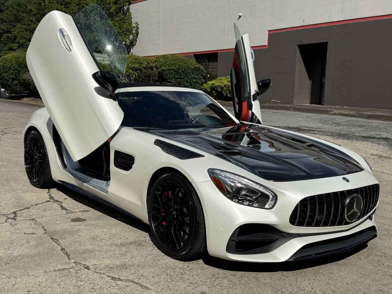Used 2018 Mercedes-Benz AMG GT C image 1