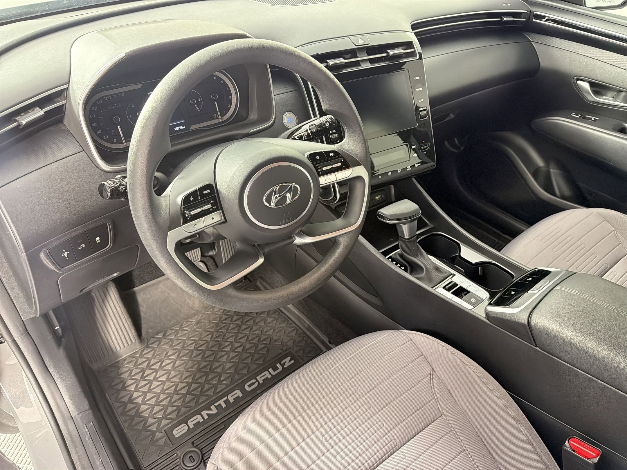 Used 2024 Hyundai Santa Cruz SEL image 4
