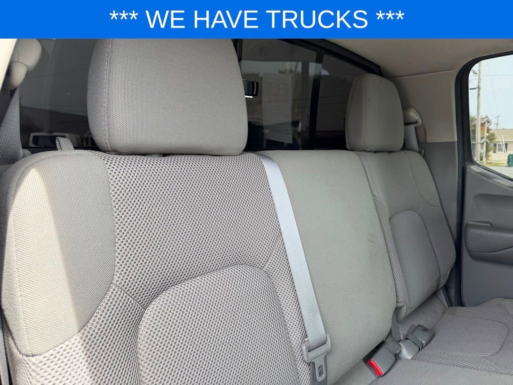 Used 2020 Nissan Frontier SV image 34