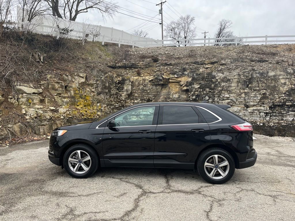 Certified 2022 Ford Edge SEL w/ Convenience Package image 4