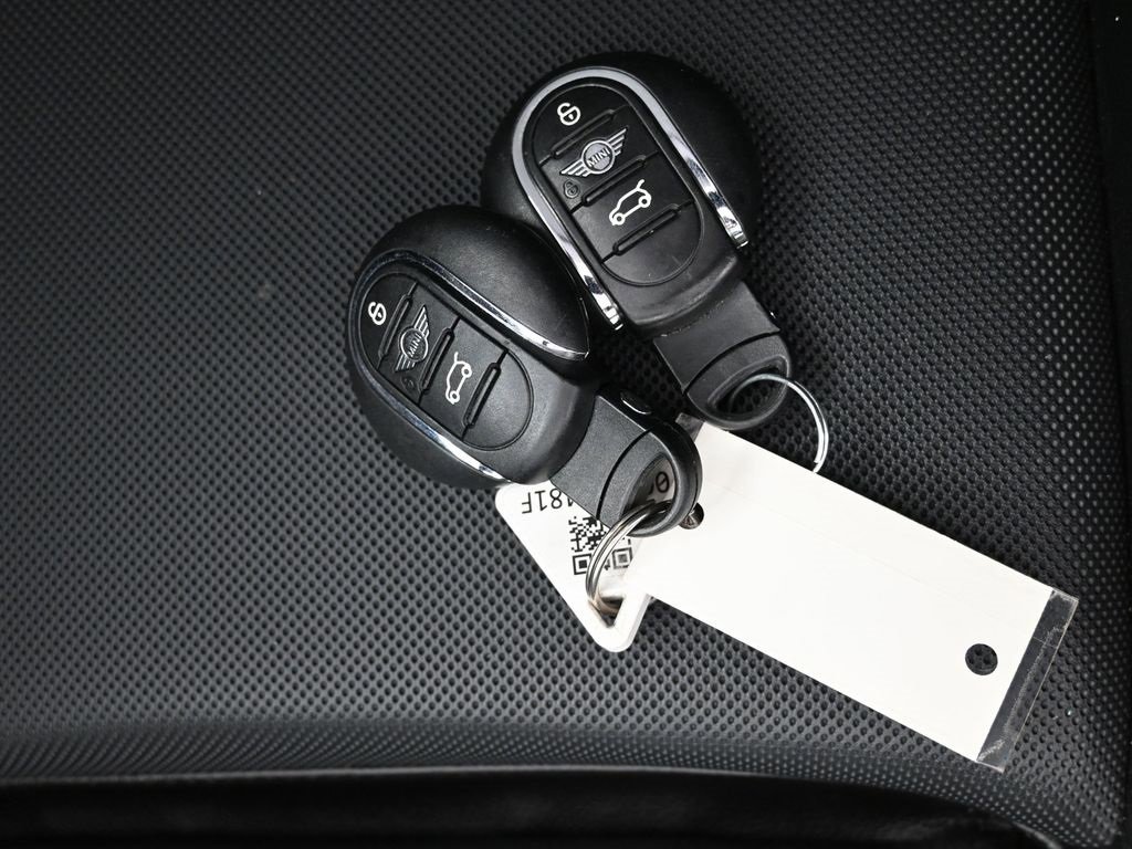 Used 2022 MINI Cooper S image 30