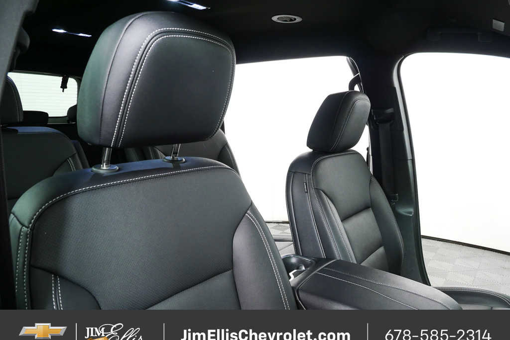 Certified 2025 Chevrolet Traverse LT image 21