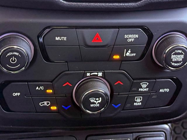 Certified 2023 Jeep Renegade Latitude AWD/4WD image 25