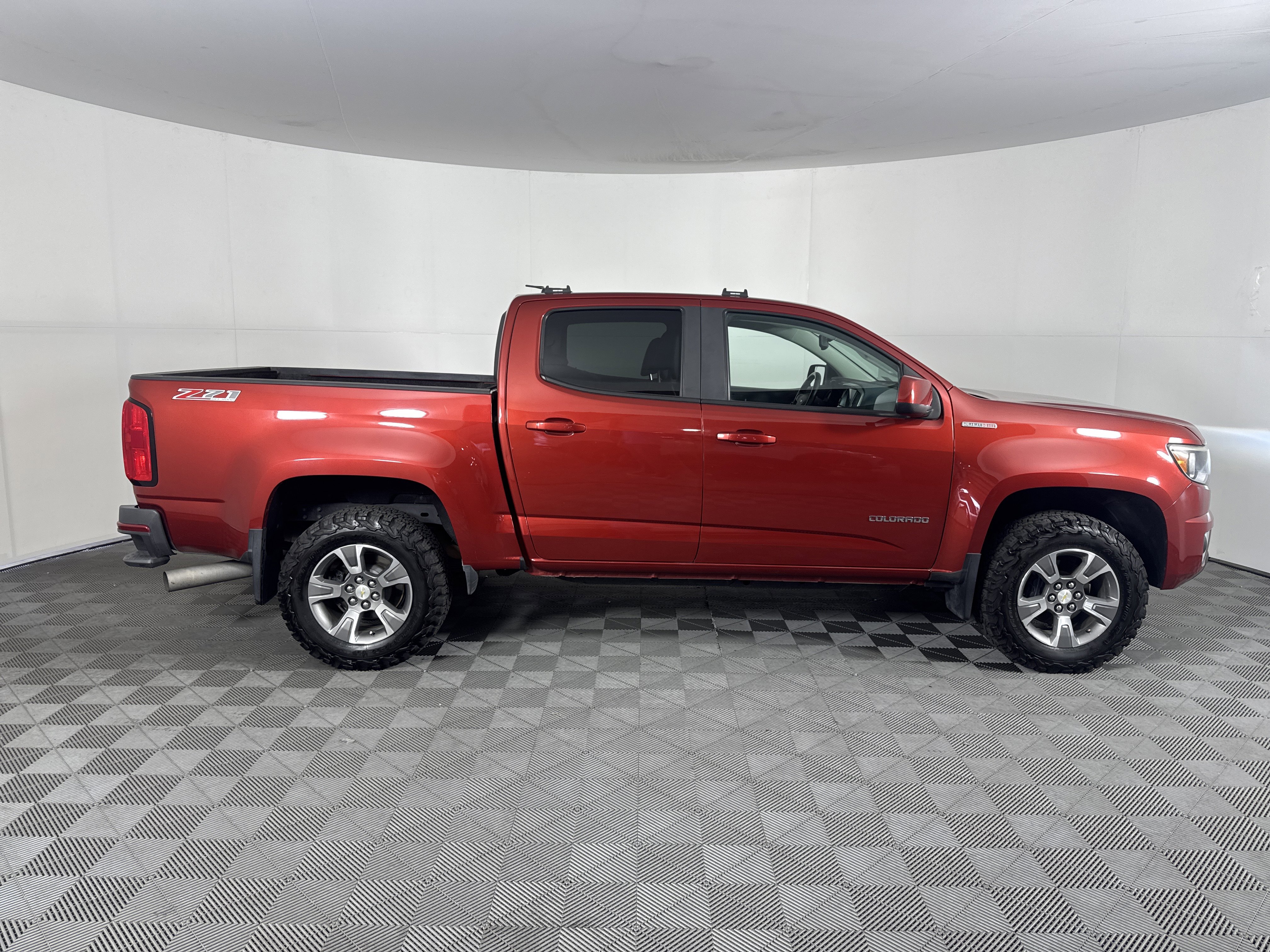 Used 2016 Chevrolet Colorado Z71 image 3