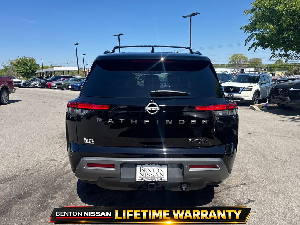 Used 2026 Nissan Pathfinder Platinum AWD/4WD image 8