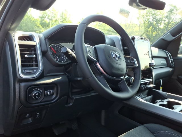 New 2026 RAM 1500 Big Horn AWD/4WD image 14