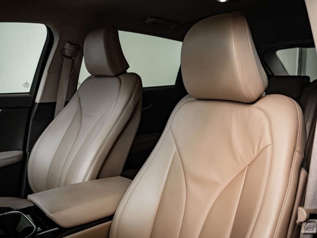 Used 2021 Lincoln Nautilus FWD w/ Equipment Group 101A image 23