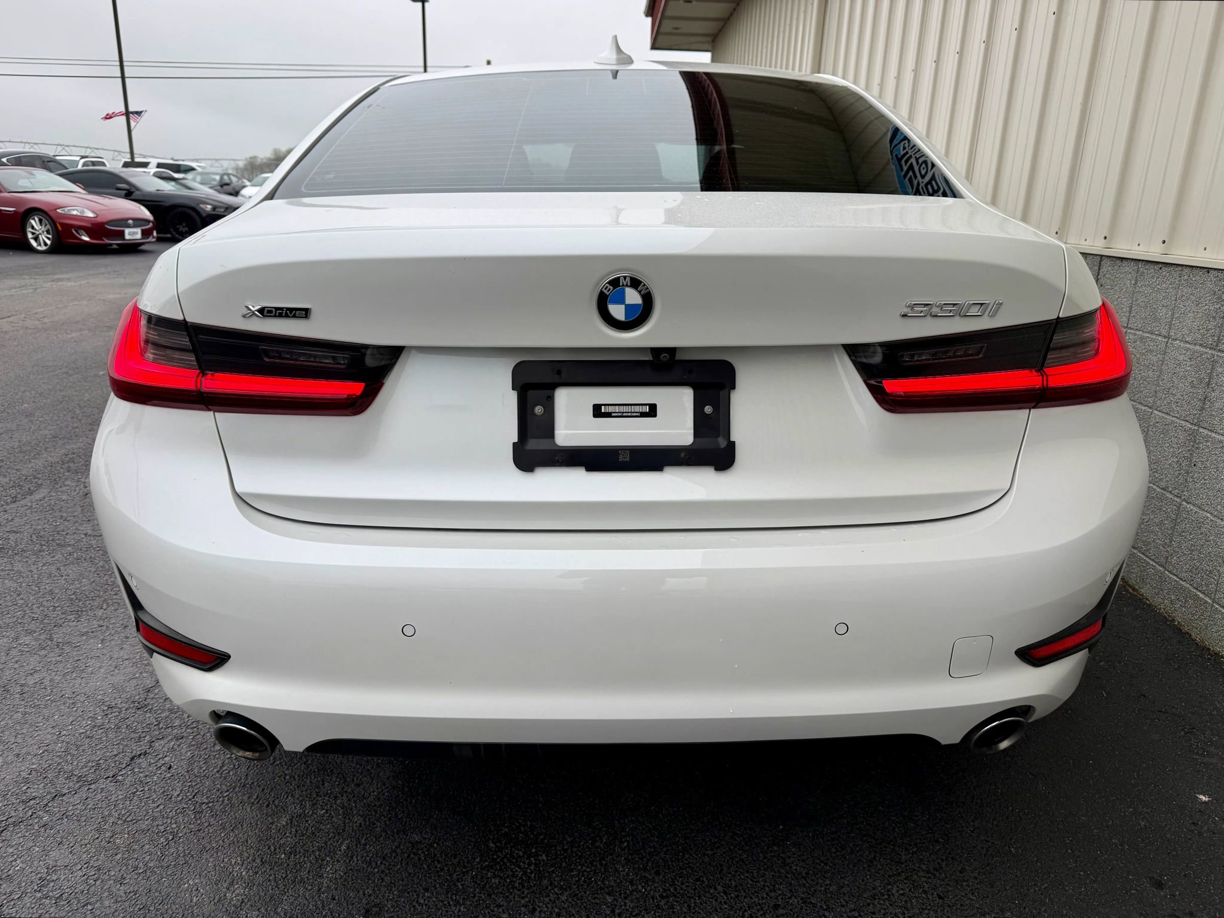 Used 2022 BMW 330i xDrive Sedan w/ Driving Assistance Package AWD/4WD image 5