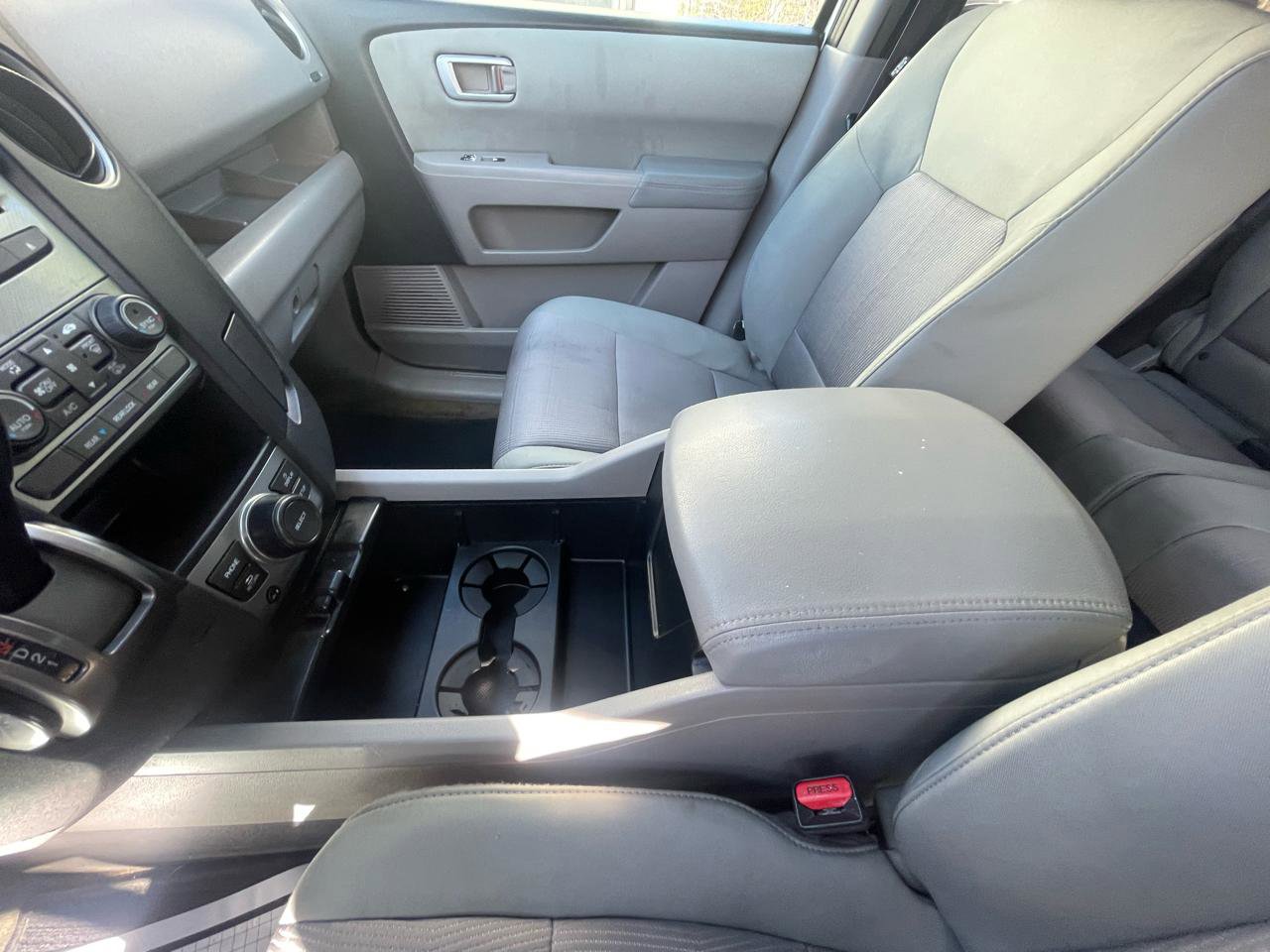 Used 2015 Honda Pilot SE image 17