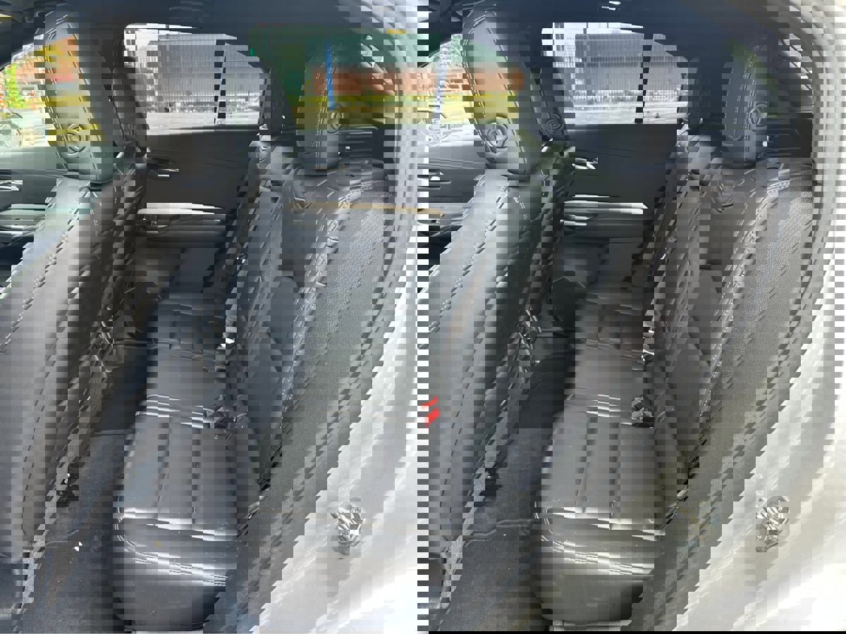 Used 2020 Cadillac XT4 Premium Luxury image 11