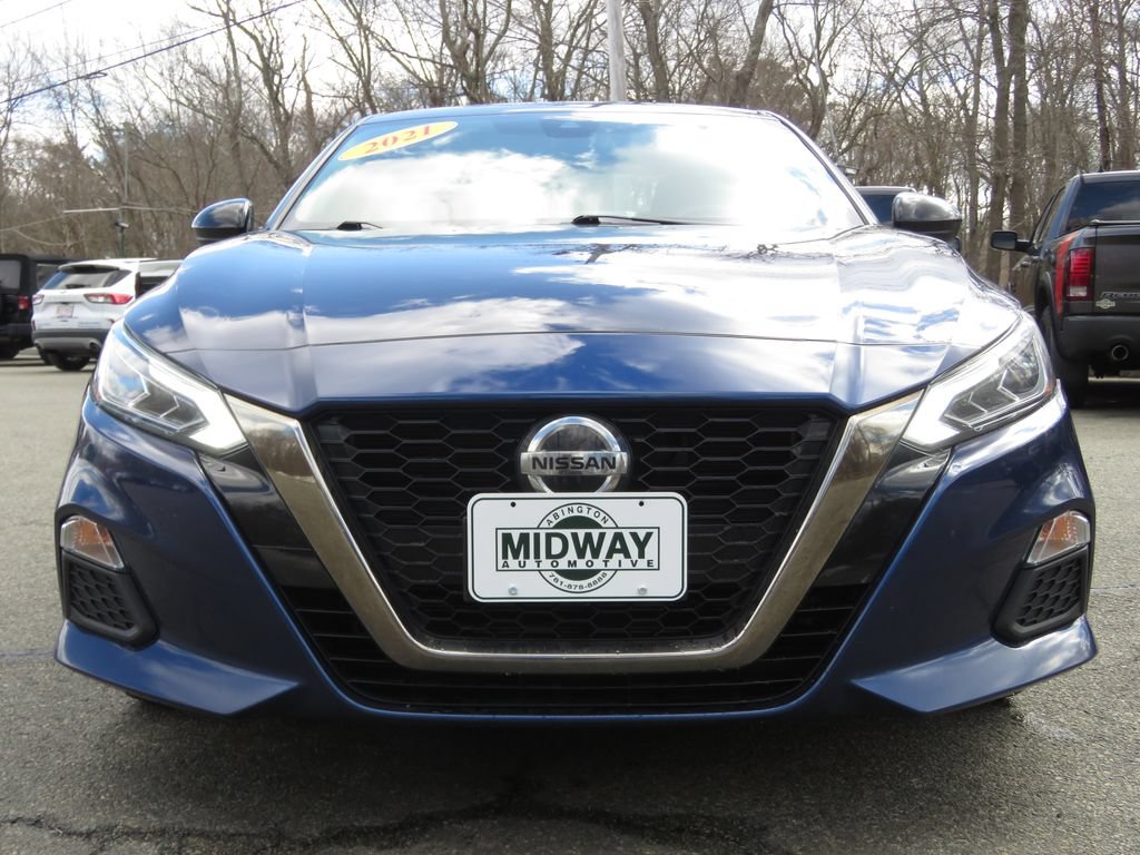 Used 2021 Nissan Altima 2.5 SR AWD/4WD image 2