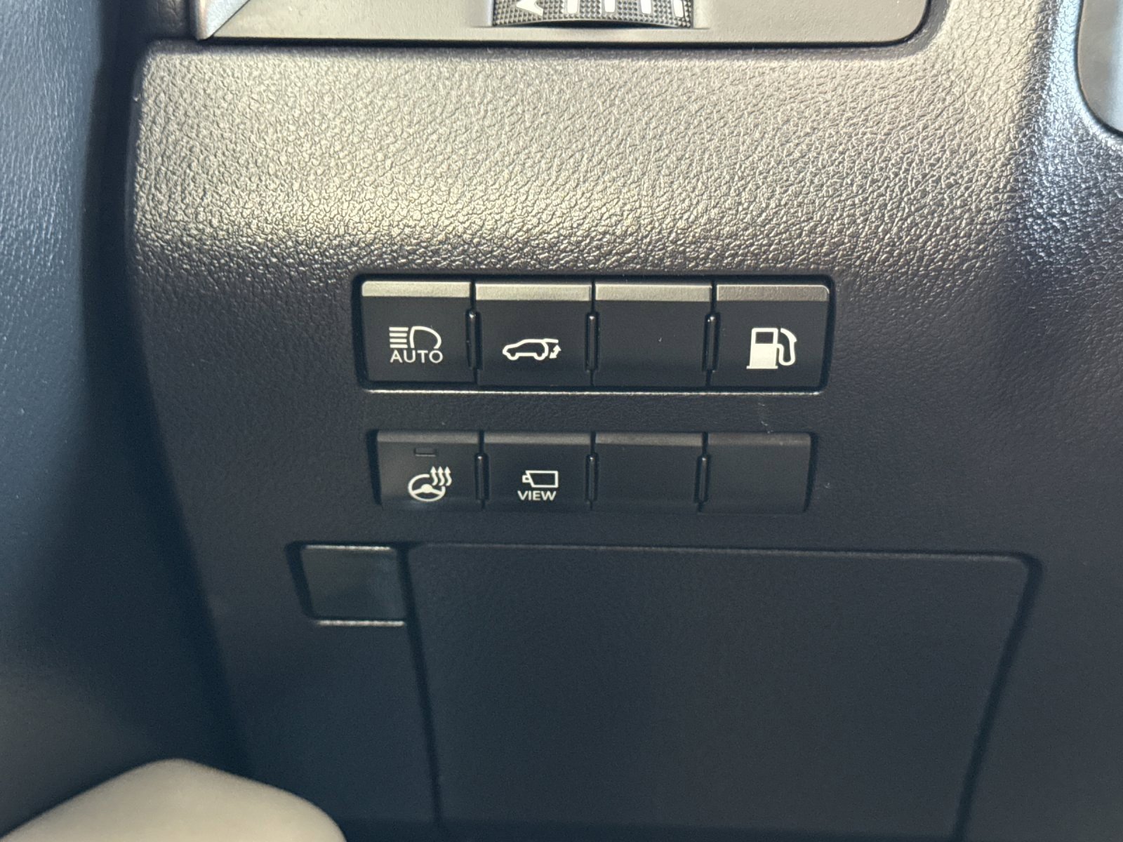 Used 2022 Lexus RX 450h AWD w/ Premium Package image 31