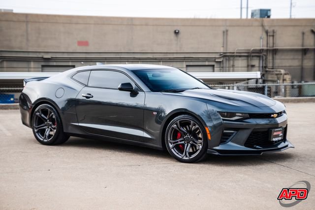 Used 2018 Chevrolet Camaro SS image 37
