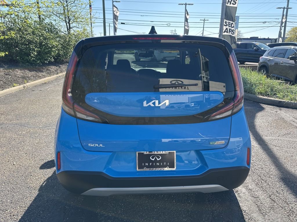 Used 2025 Kia Soul EX FWD image 12