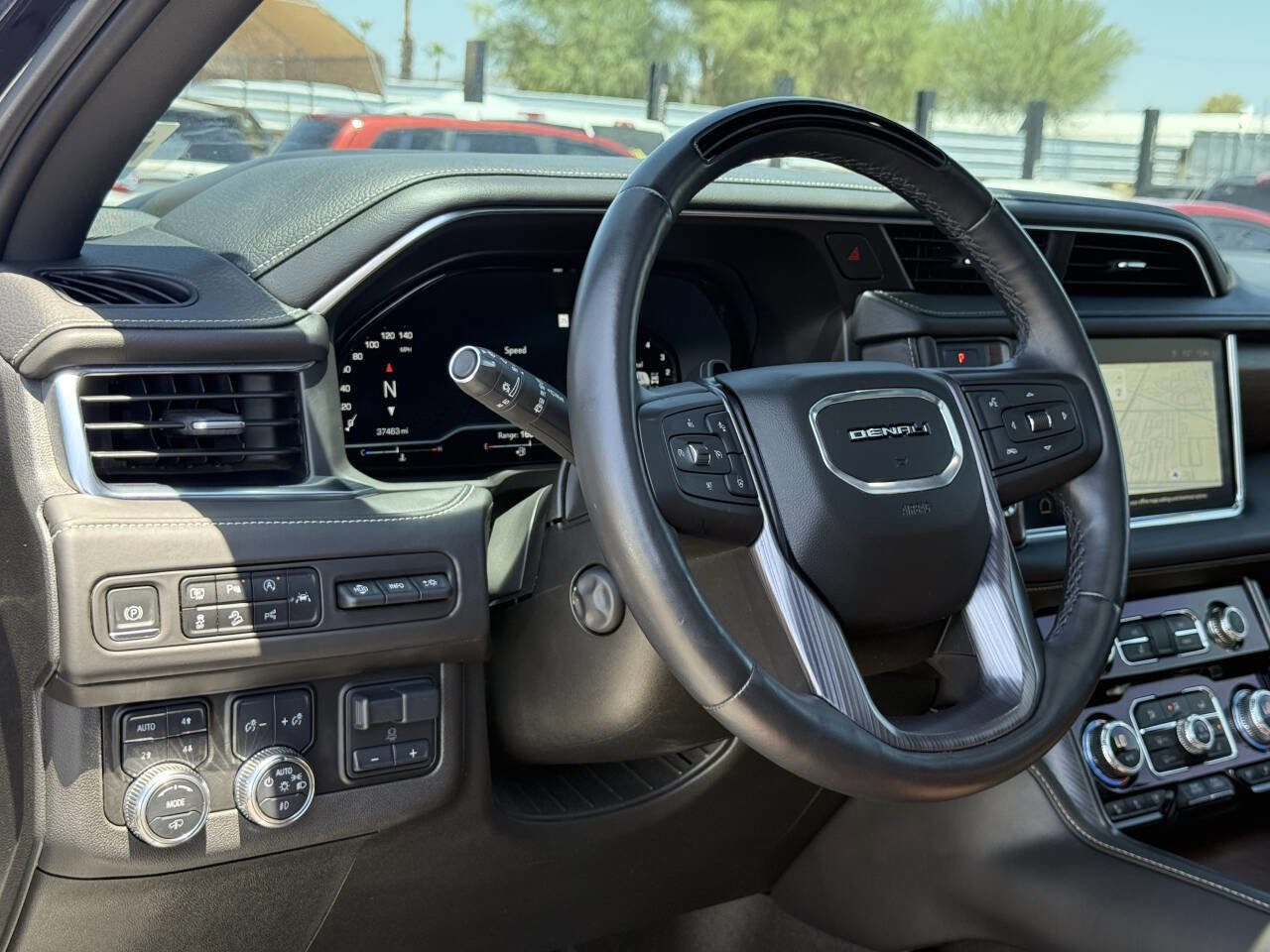 Used 2023 GMC Yukon Denali Ultimate image 22