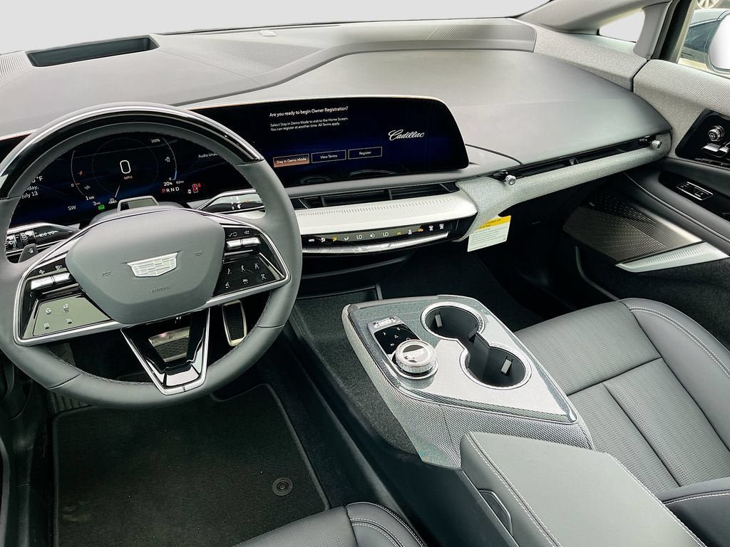 New 2027 Cadillac Optiq Premium Luxury AWD/4WD image 30