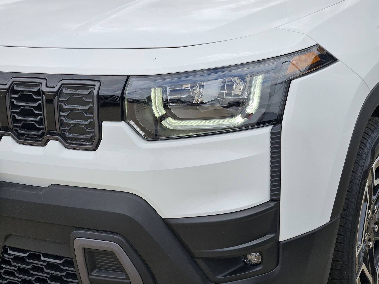 New 2026 Jeep Cherokee Laredo image 10