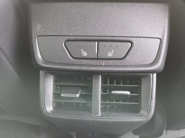Used 2025 Chevrolet Equinox RS w/ Safety and Technology Package FWD image 18