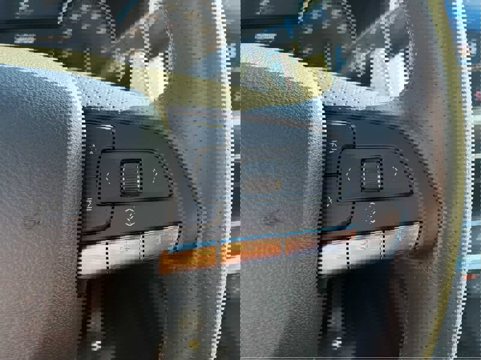 Certified 2023 Cadillac CT5 Sport w/ Cold Weather Package AWD/4WD image 10