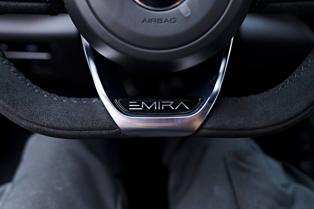 Used 2025 Lotus Emira RWD image 60
