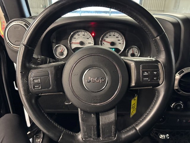 Used 2017 Jeep Wrangler Unlimited Sahara image 20