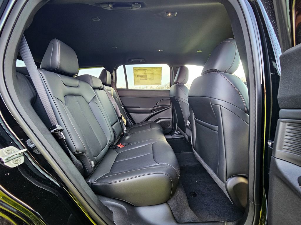 New 2026 Jeep Cherokee Limited AWD/4WD image 32