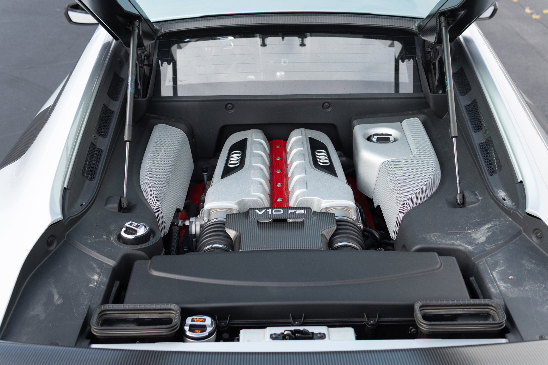 Used 2012 Audi R8 GT AWD/4WD image 74